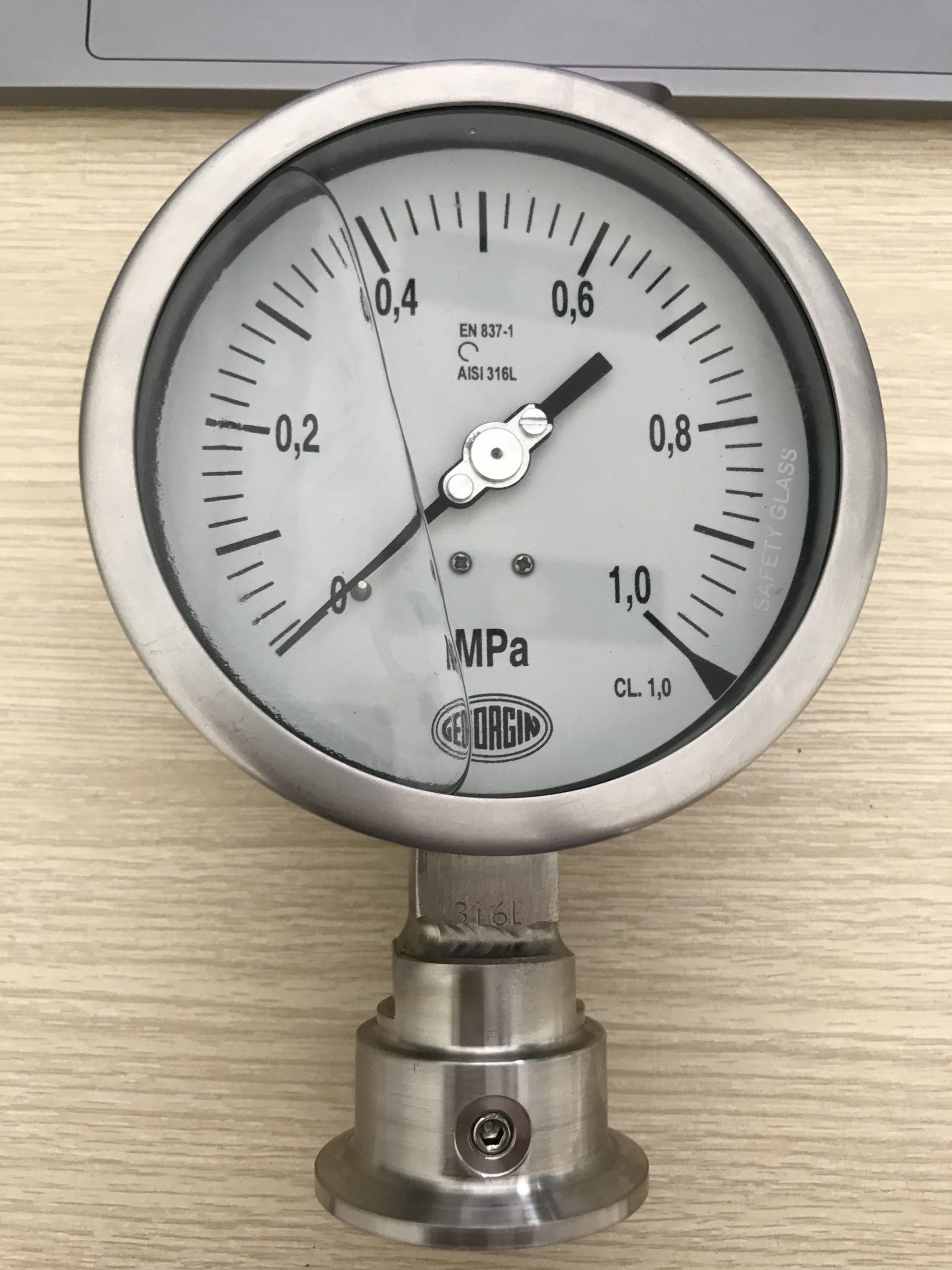Ứng dụng đồng hồ đo áp suất màng 0-1 Mpa